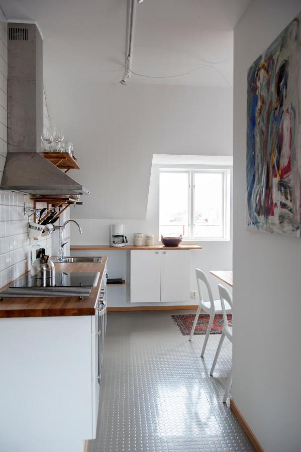 Skoena Hoenor Apartments Visby Exterior photo